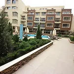 Menada Horyzont Apartment *